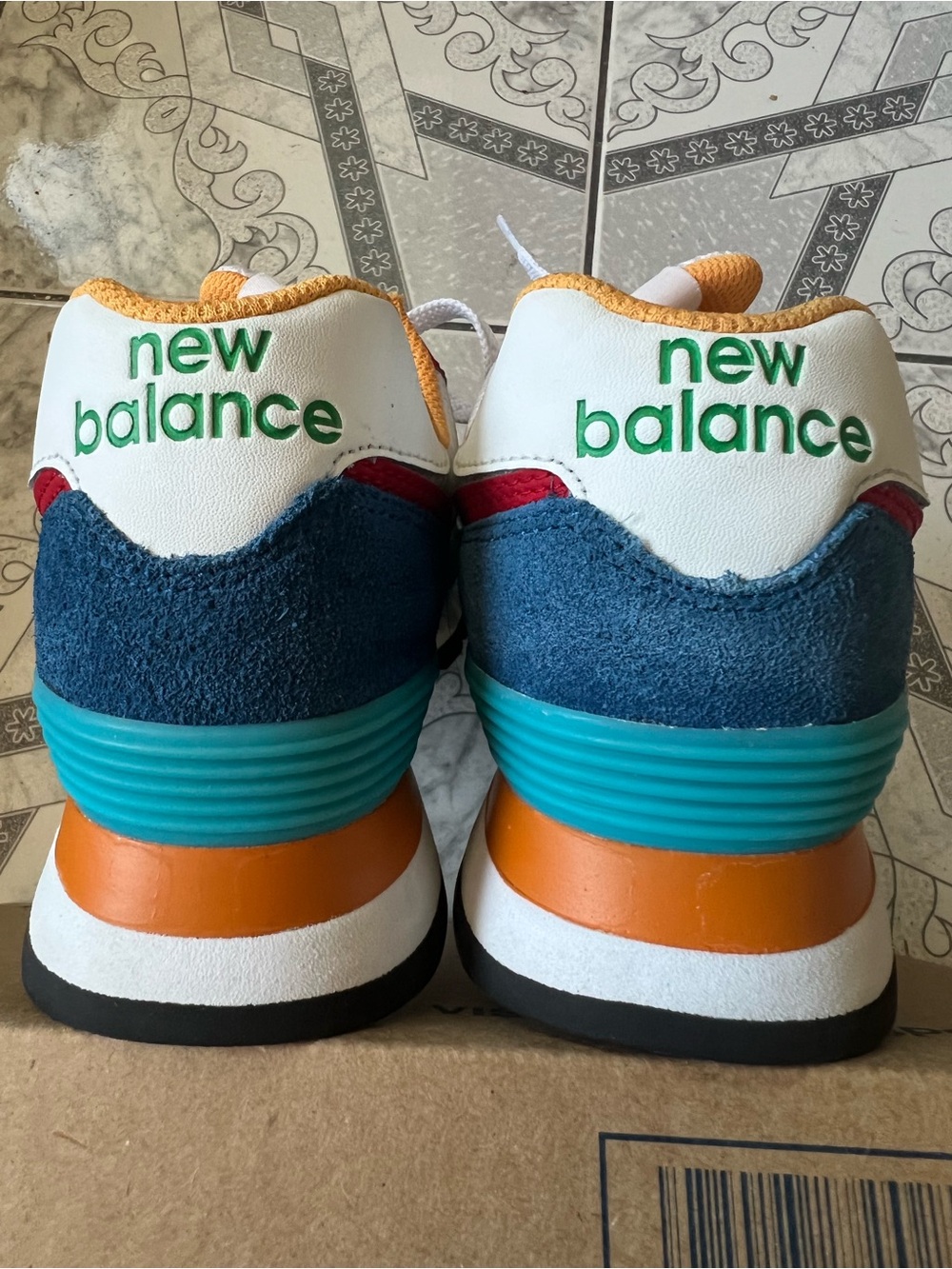New Balance for men 6/5 orwom 8Multicolor Sneaker - Green/Blue/Orange/White - Picture 8 of 10